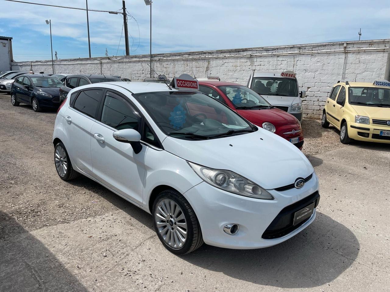 Ford Fiesta 1.4 TDCi 5p. Titanium