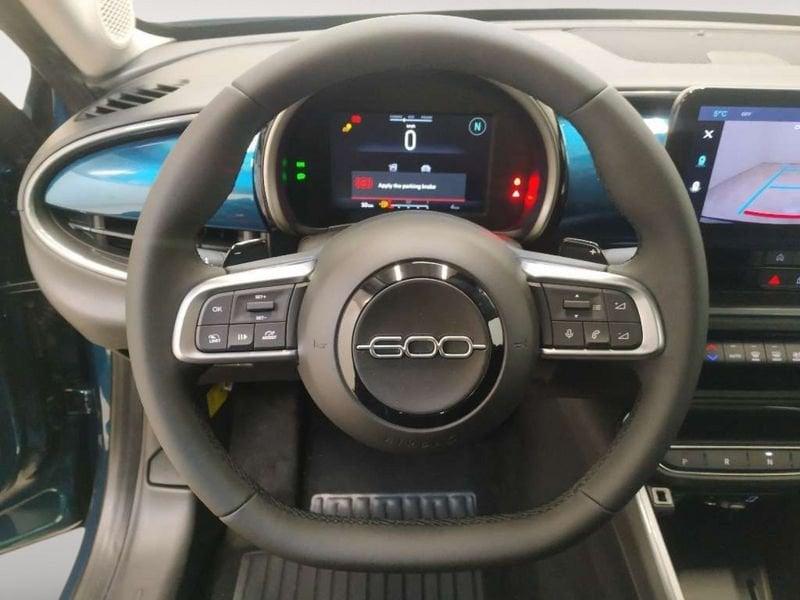 FIAT 600 1.2 hybrid Serie Speciale Icon 110cv auto