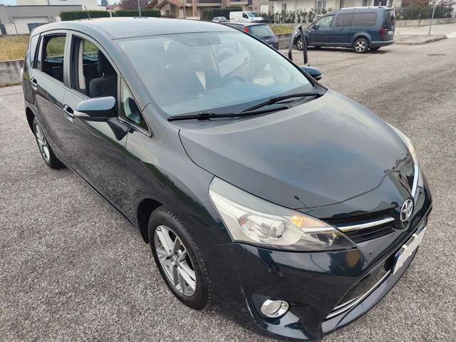 TOYOTA Verso 1.6 D-4D ( TAGLAINADI TOYOTA )