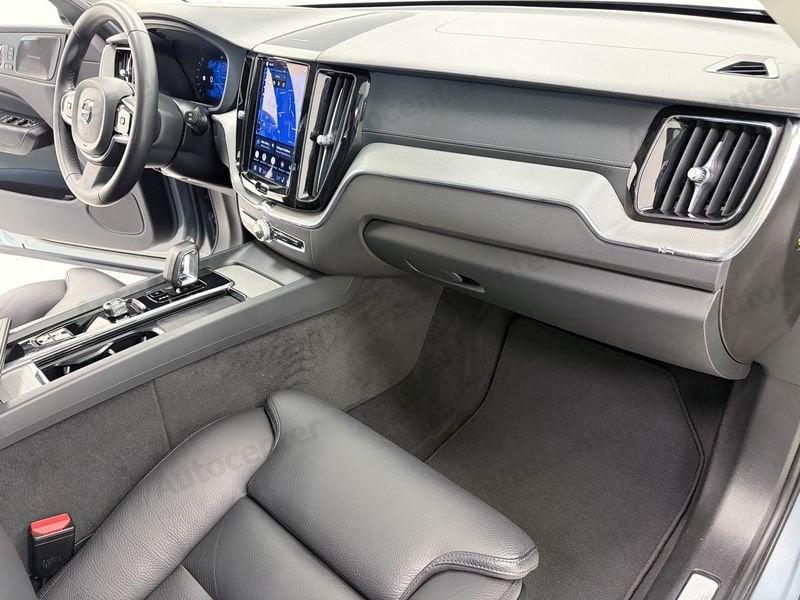 Volvo XC60 XC60 B4 (d) AWD AUT ULTIMATE DARK
