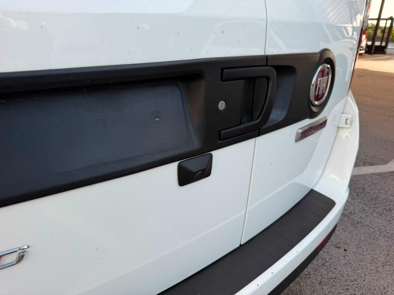 Fiat Doblo Doblò 1.6 MJT 105CV S&S PC-TN Cargo Business