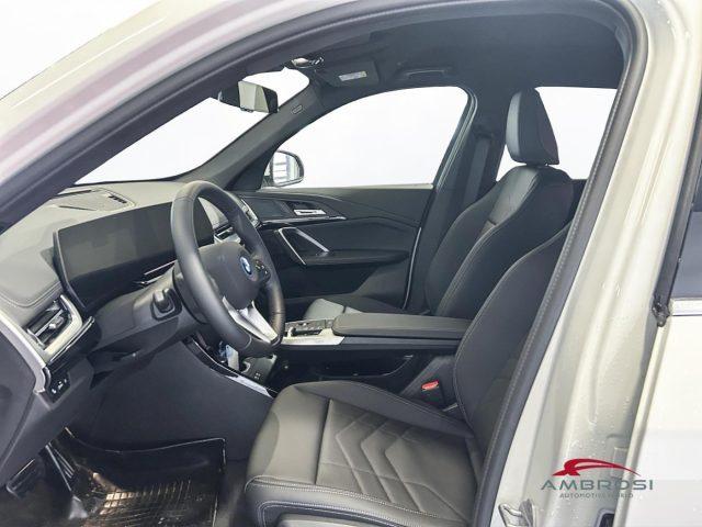 BMW iX1 eDrive20-Special Edition Xline Premium Package