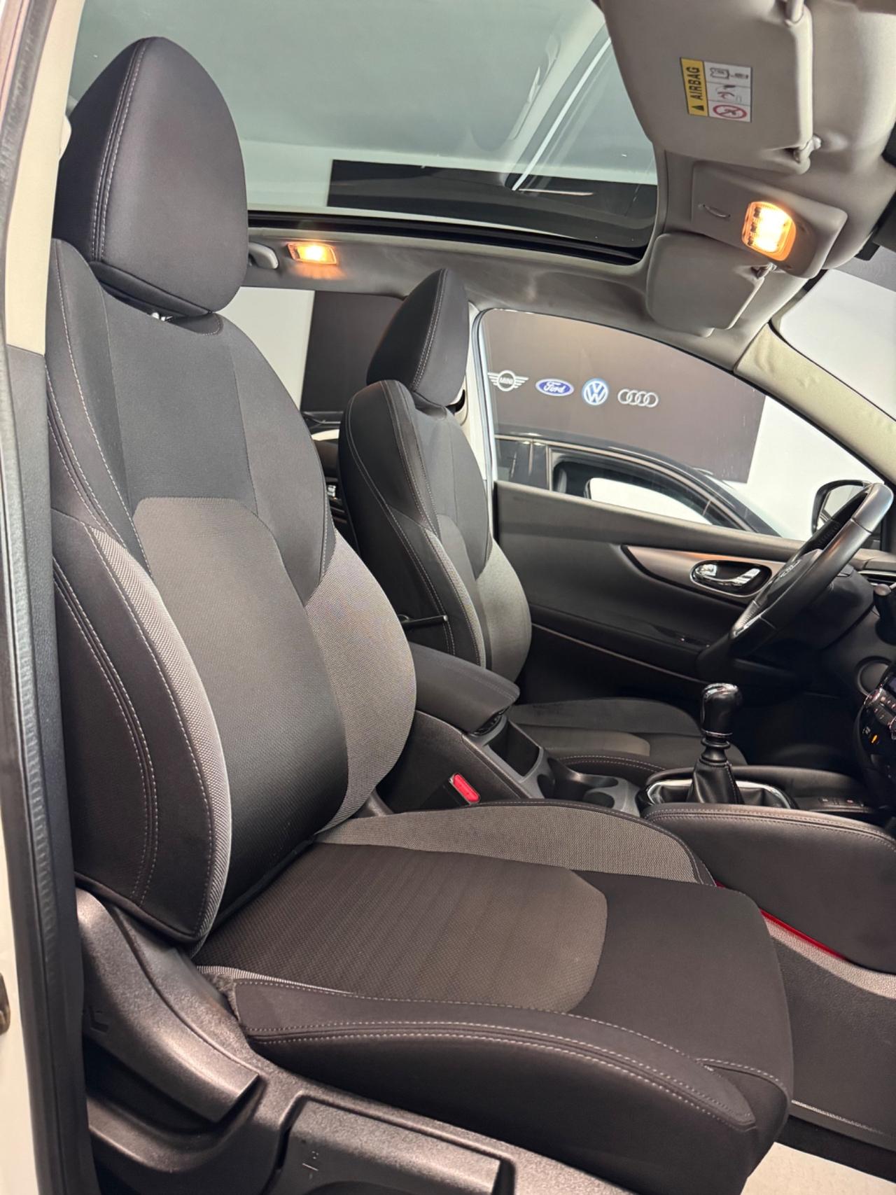 Nissan Qashqai 1.5 dCi 110 Cv Tekna Tetto Panorama