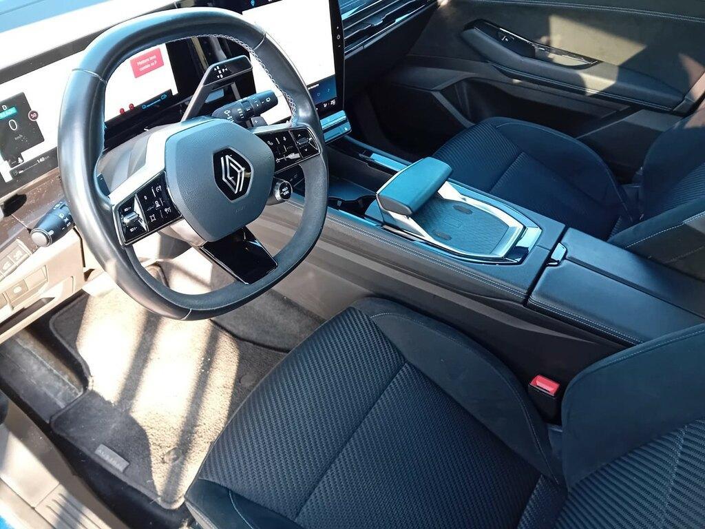 Renault Austral 1.2 E-Tech full hybrid Iconic Esprit Alpine