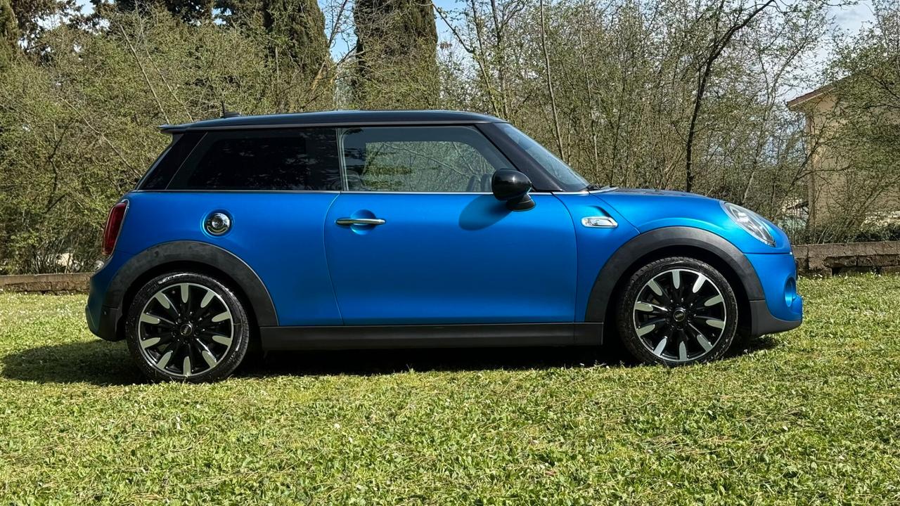 Mini 2.0 Cooper SD aut. 3P 2018 PERFETTA leggi testo