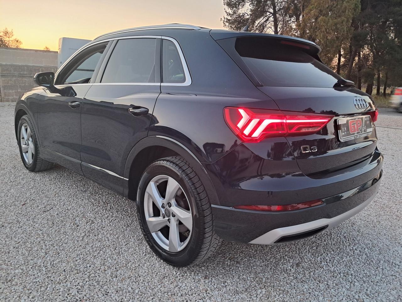 Audi Q3 35 TDI 150cv S Tronic * TETTO-FARI MATRIX-LED-NAVY*