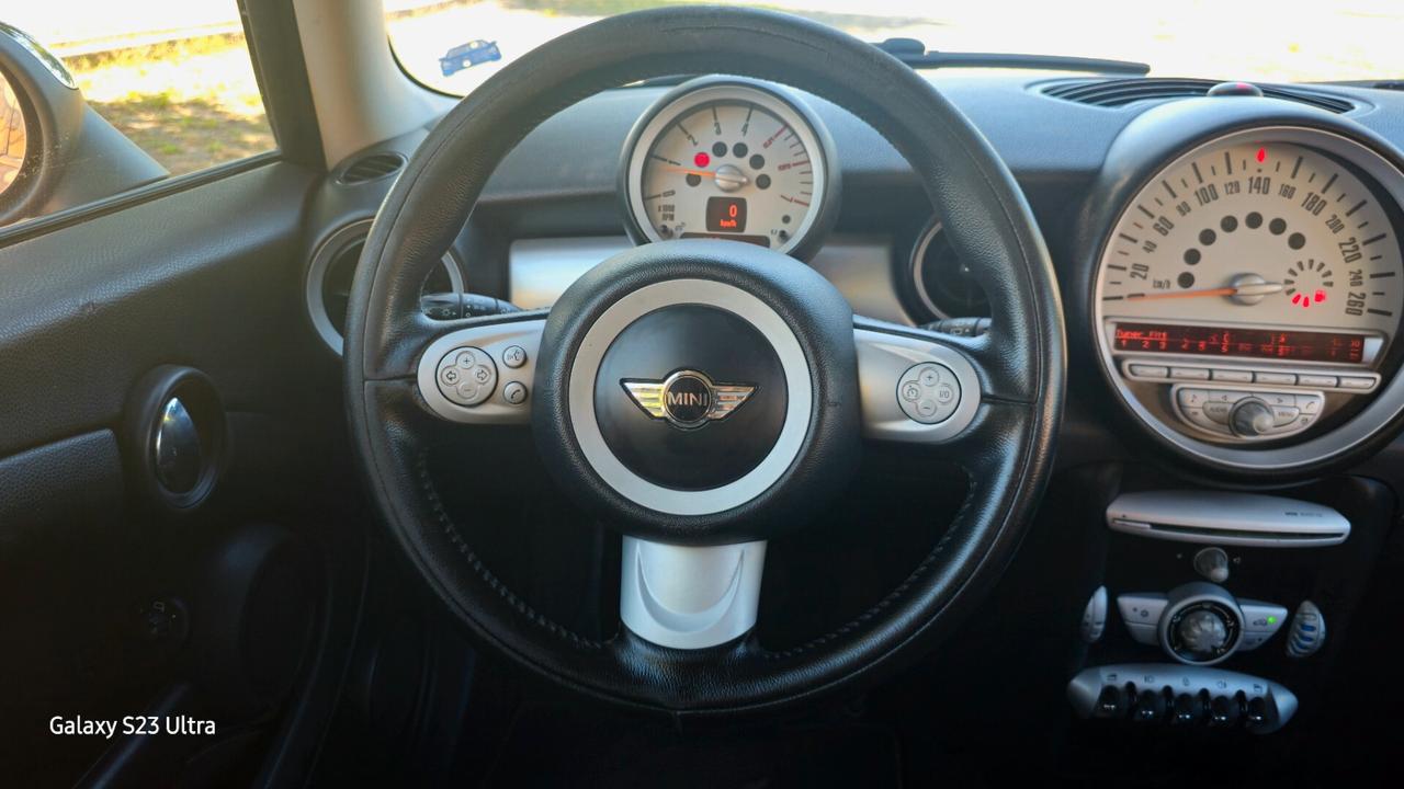 MINI COOPER D R56 OK NEOPATENTATI GARANZIA 12 MESI
