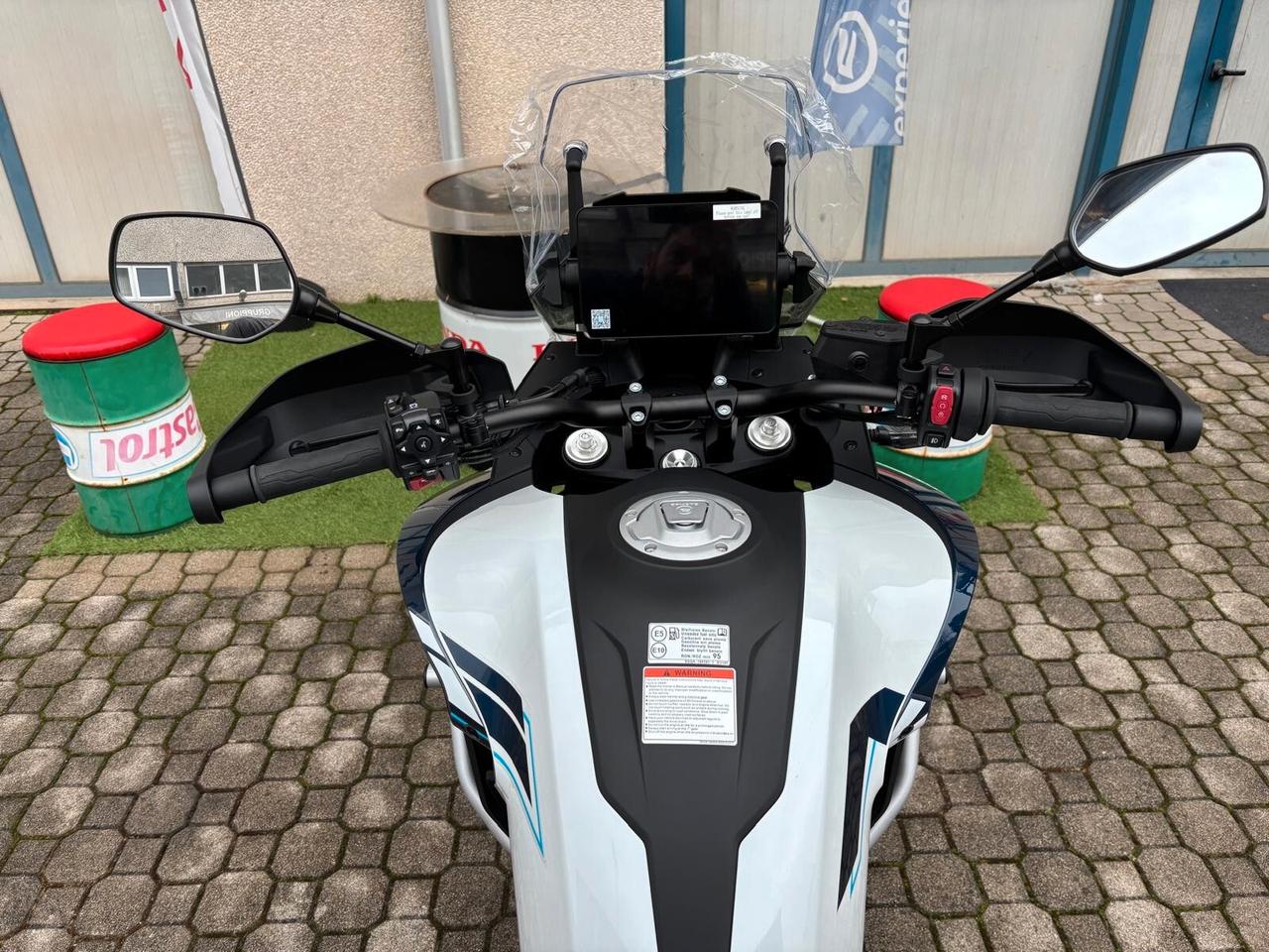 Cf Moto 800MT ABS EXPLORE Bianco - Nuovo