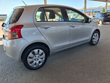 Toyota Yaris 1.3 BENZINA-OK NEOPATENTATI.
