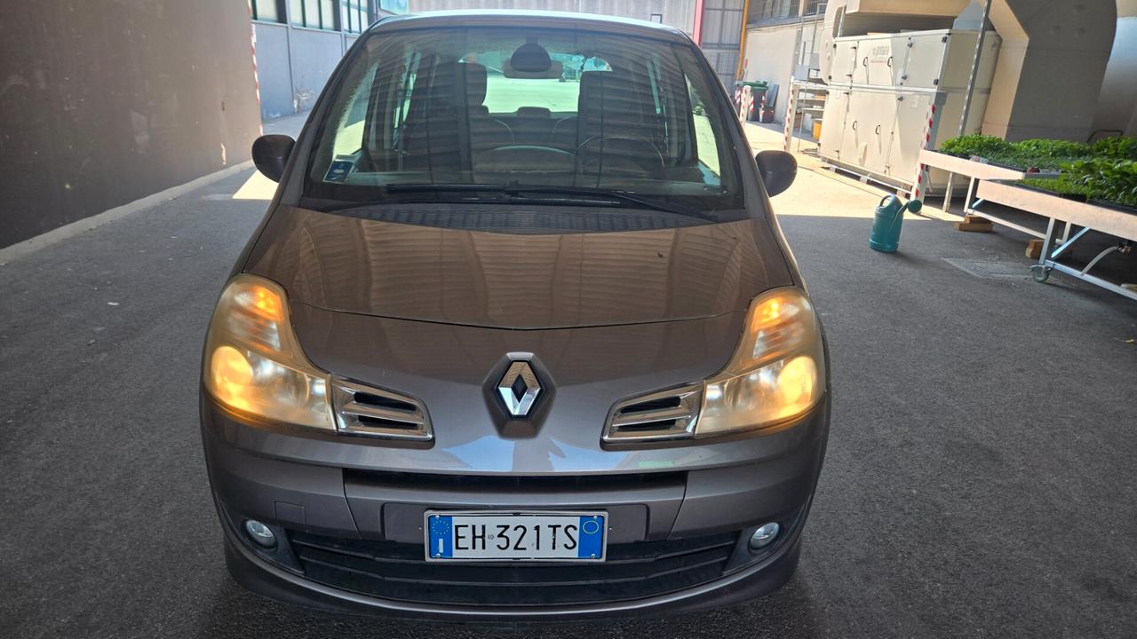 Renault Modus 1.6 16V AUTOMATIC