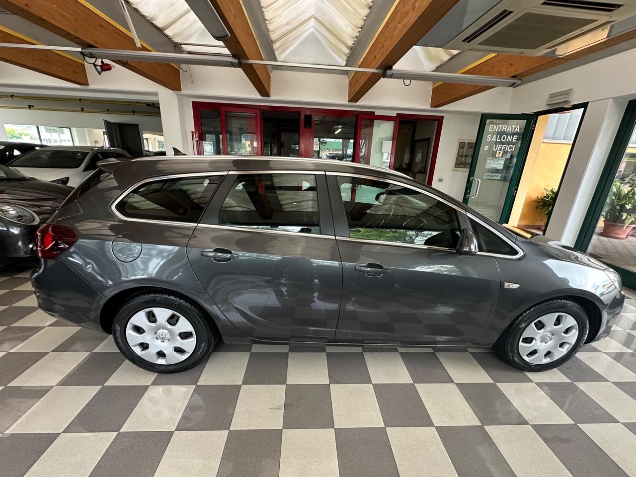 Opel Astra 1.7 CDTI 110CV Station Wagon Cosmo