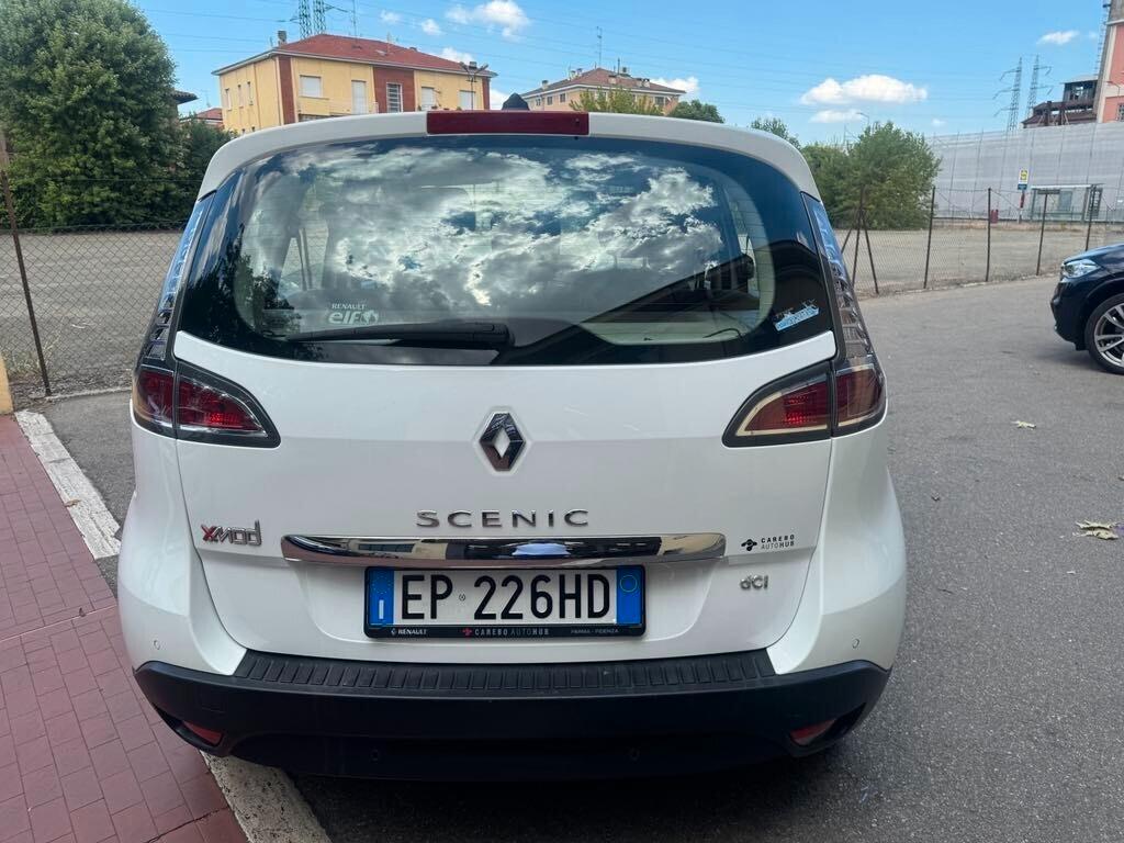 Renault Scenic DIESEL 2012 70.000km NEOPATENTATI