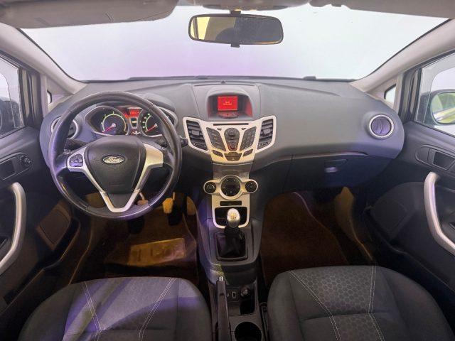 FORD Fiesta 1.6 TDCi 95 CV 5p. Titanium