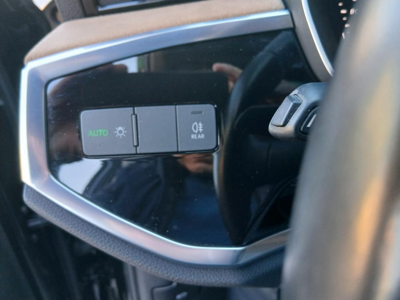 Audi Q3 35 TDI S tronic Business Advanced