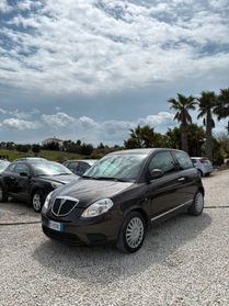 Lancia Ypsilon 1.2 69 CV Platino