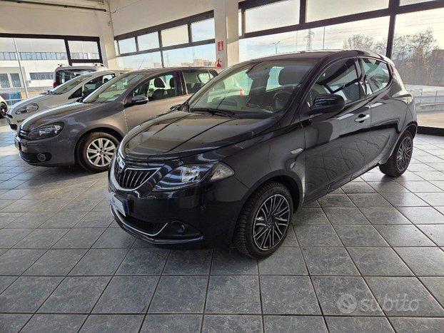 LANCIA Ypsilon 1.0 FireFly 5 porte S&S Hybrid Go