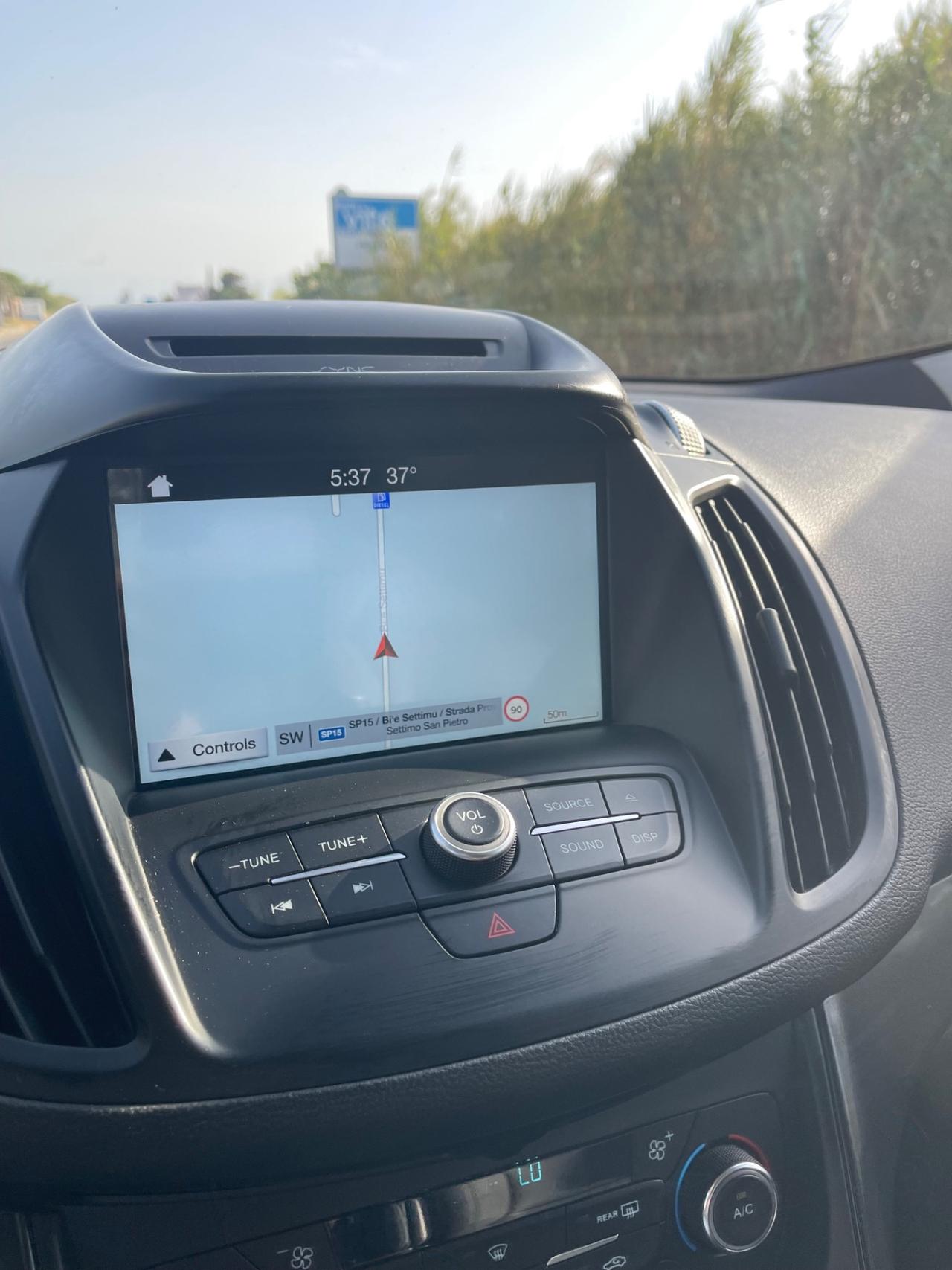 Ford Kuga 1.5 TDCI 120 CV S&S 2WD Powershift ST-Line