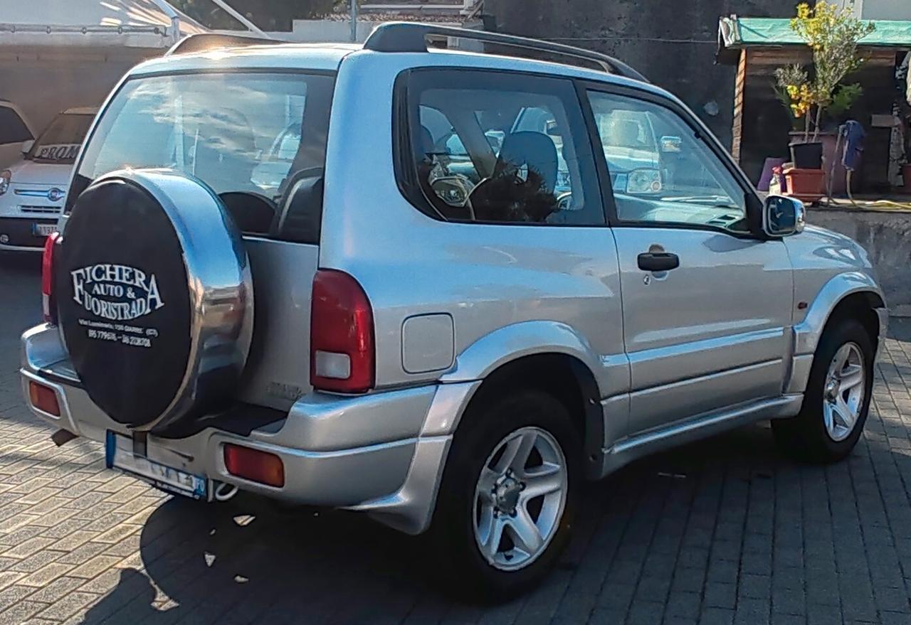 Suzuki Grand Vitara 1.6i 16V cat 3 porte