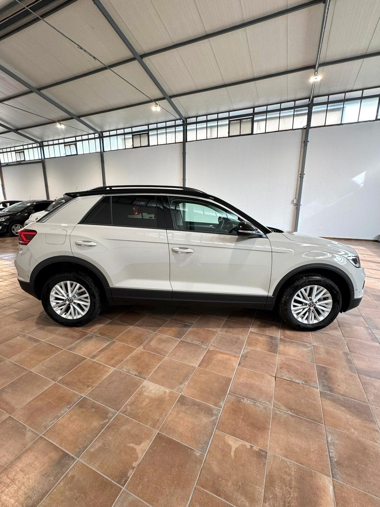 VOLKSWAGEN T-ROC 1.0TSI 115cv BENZINA