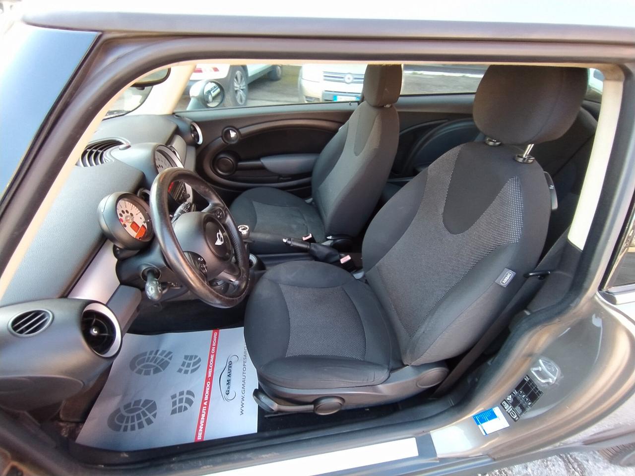 Mini 1.6 16V One (55kW) Neopatentati