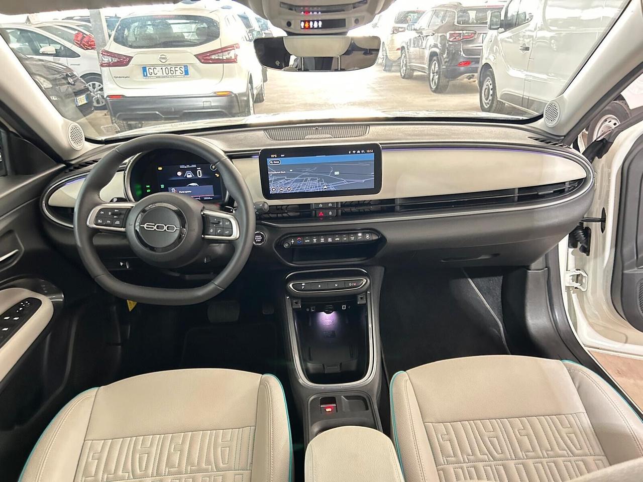 Fiat 600 Hybrid 100 CV DCT MHEV La Prima