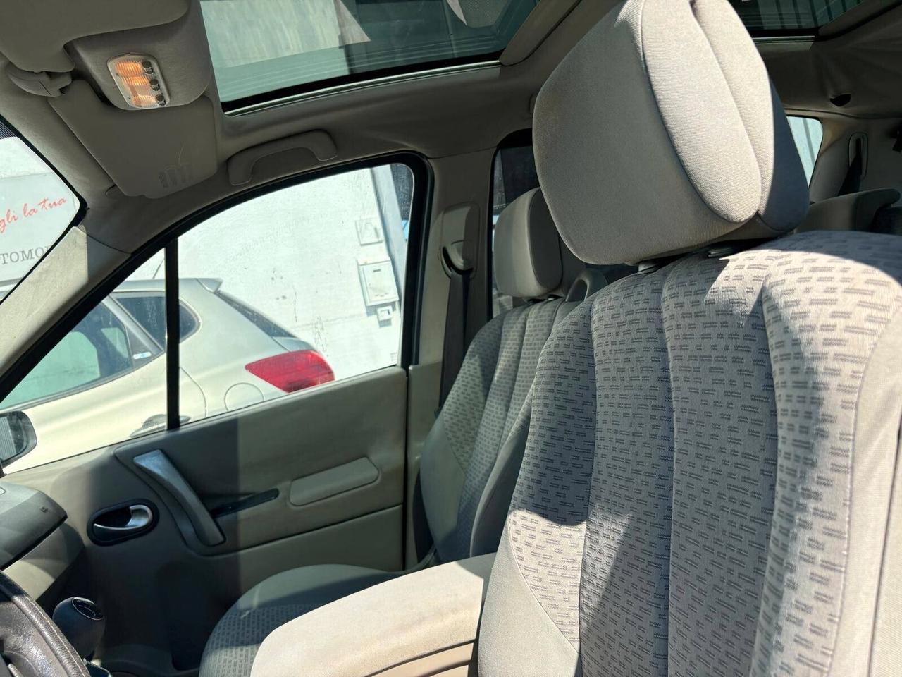 Renault Scenic Scénic 1.9 dCi/130CV Confort