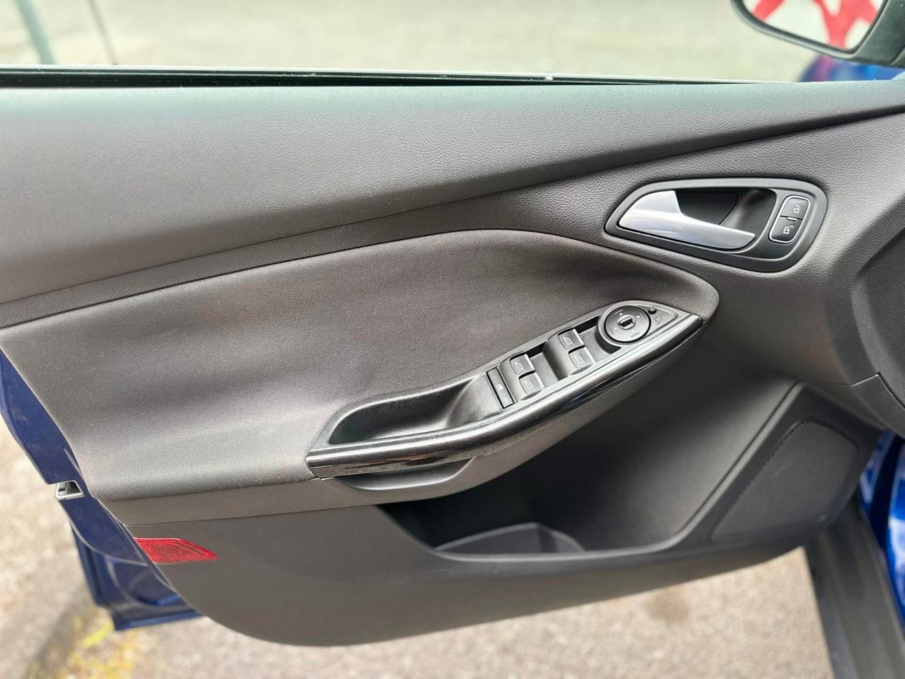 Ford Focus 1.0 EcoBoost 125 CV Start&Stop Titanium neopatentati