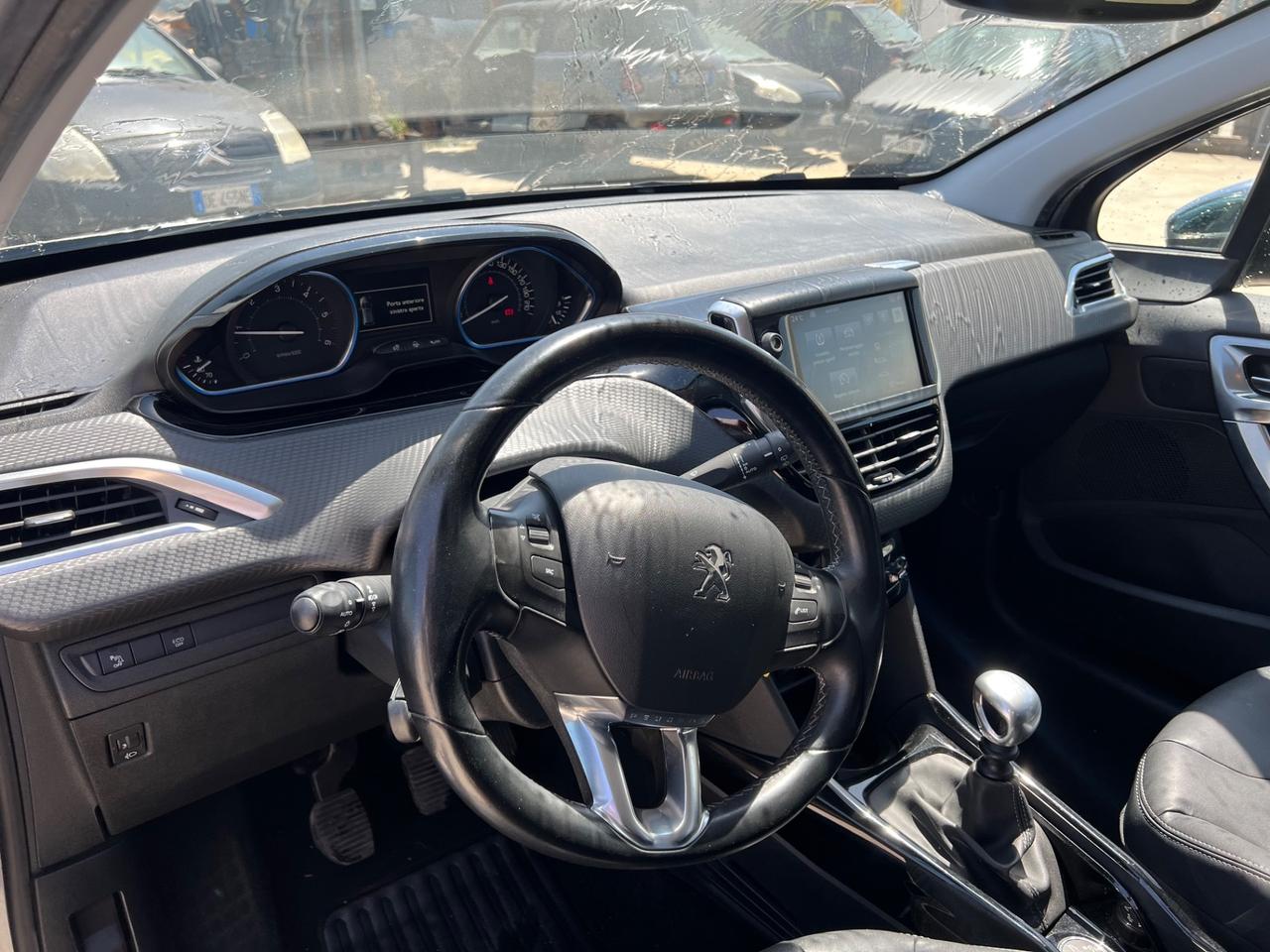 Peugeot 2008 BlueHDi 120 S&S Crossway
