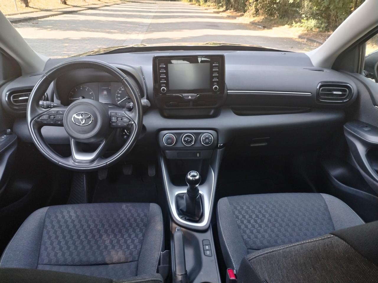Toyota Yaris 1.0 5 porte Incidentata/Sinistrata