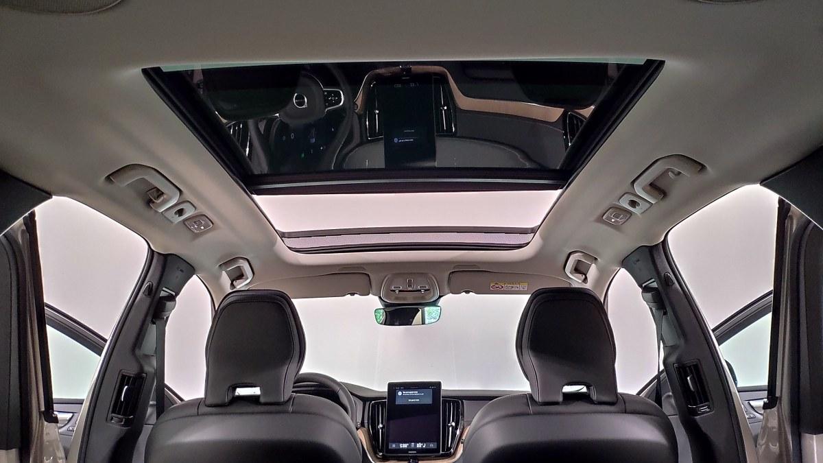 VOLVO Xc60 B5 Mild Hybrid Awd Automatico Ultra Dark
