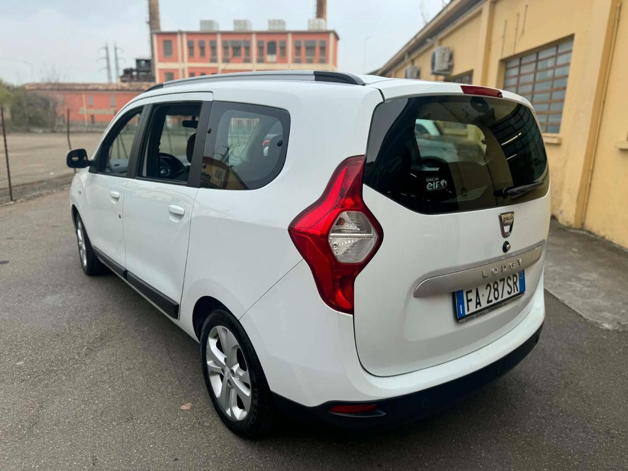Dacia Lodgy Anno 2015 1.5 Diesel 8V 110CV 7 posti Prestige