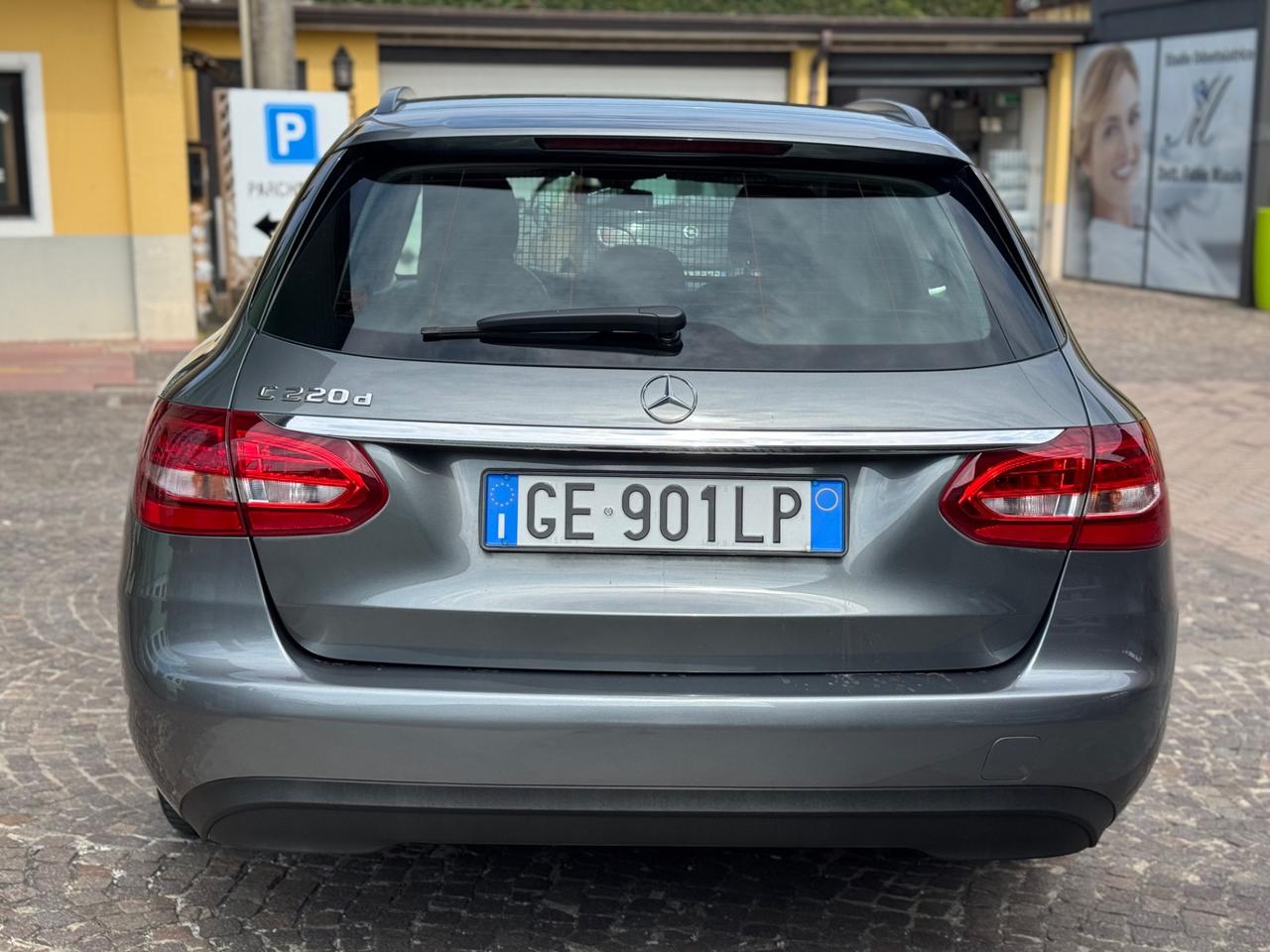 Mercedes-benz C 220 d S.W. Auto Business