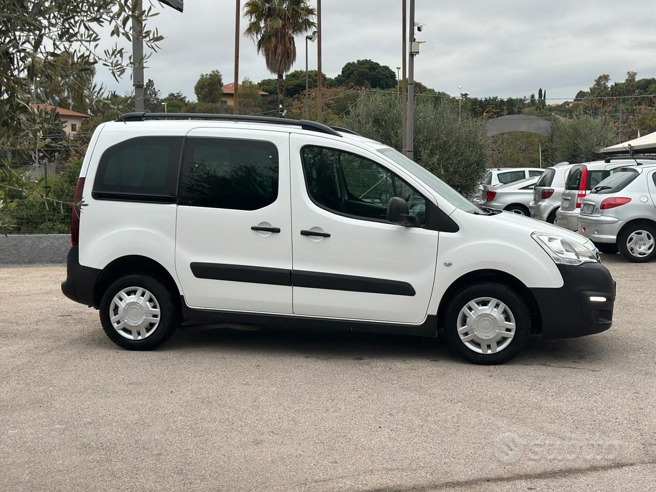 Peugeot Partner 1.6HDi Pianale ribassato Disabili