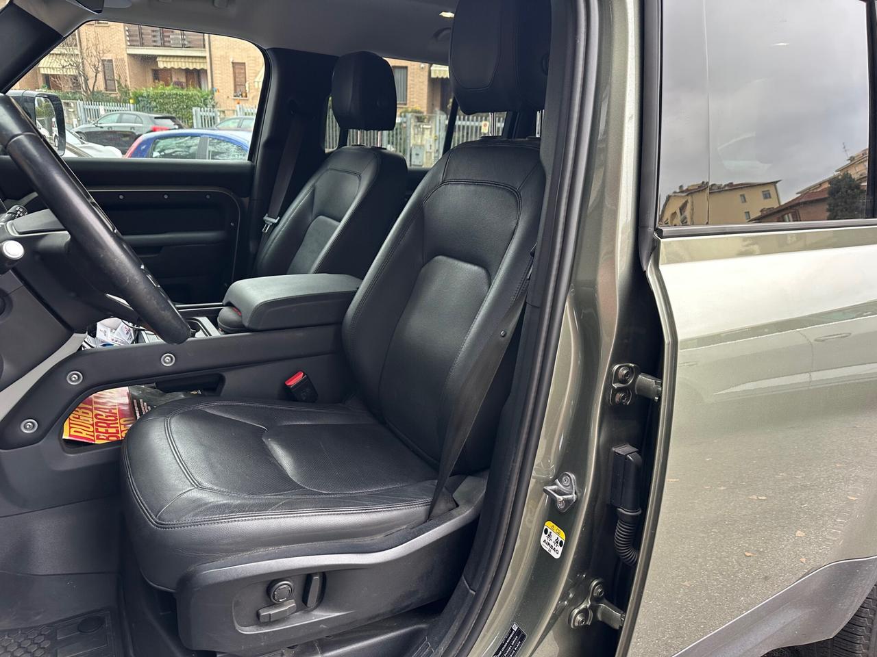 Land Rover Defender 110 3.0d i6 mhev HSE awd auto N1