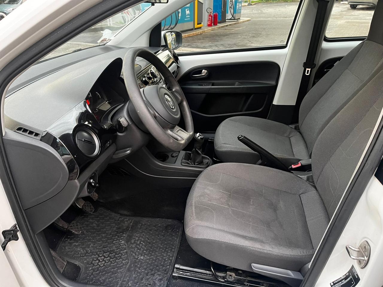 Volkswagen up! 1.0 High x neopatent offerta della settimana