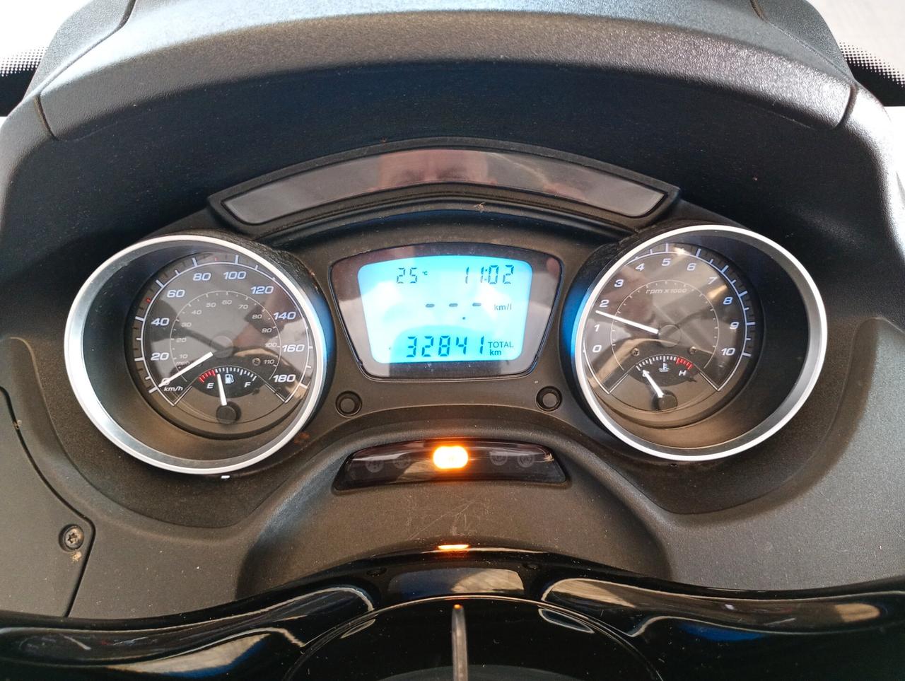 Piaggio MP3 500 LT SPORT ie