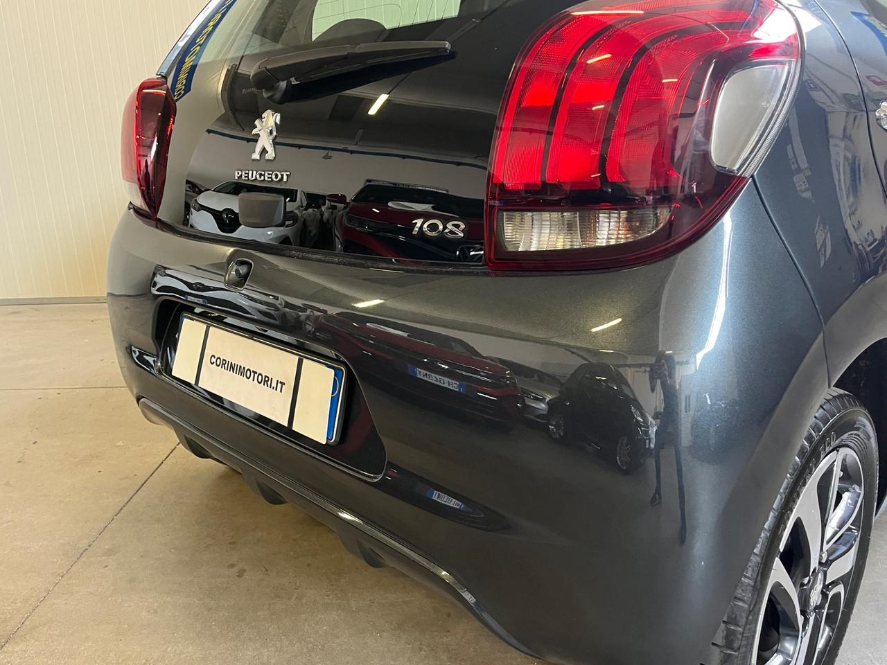 Peugeot 108 VTi 72 S&S 5 porte Allure