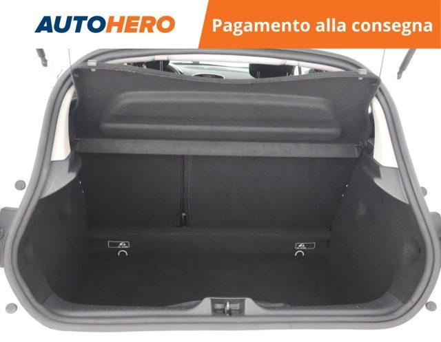 RENAULT Clio 1.2 75CV 5 porte Zen