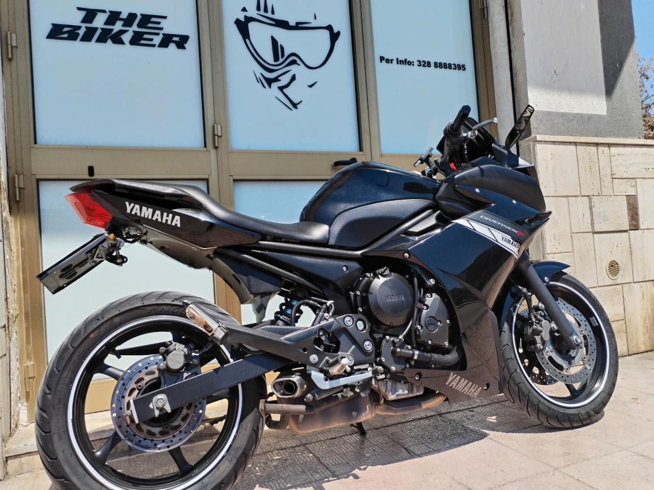 Yamaha XJ6 gt doppio allestimento