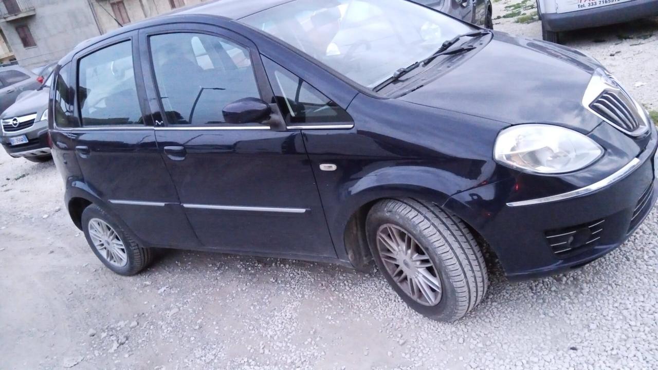 Lancia MUSA 1.3 Multijet 16V 90 CV Platino Plus