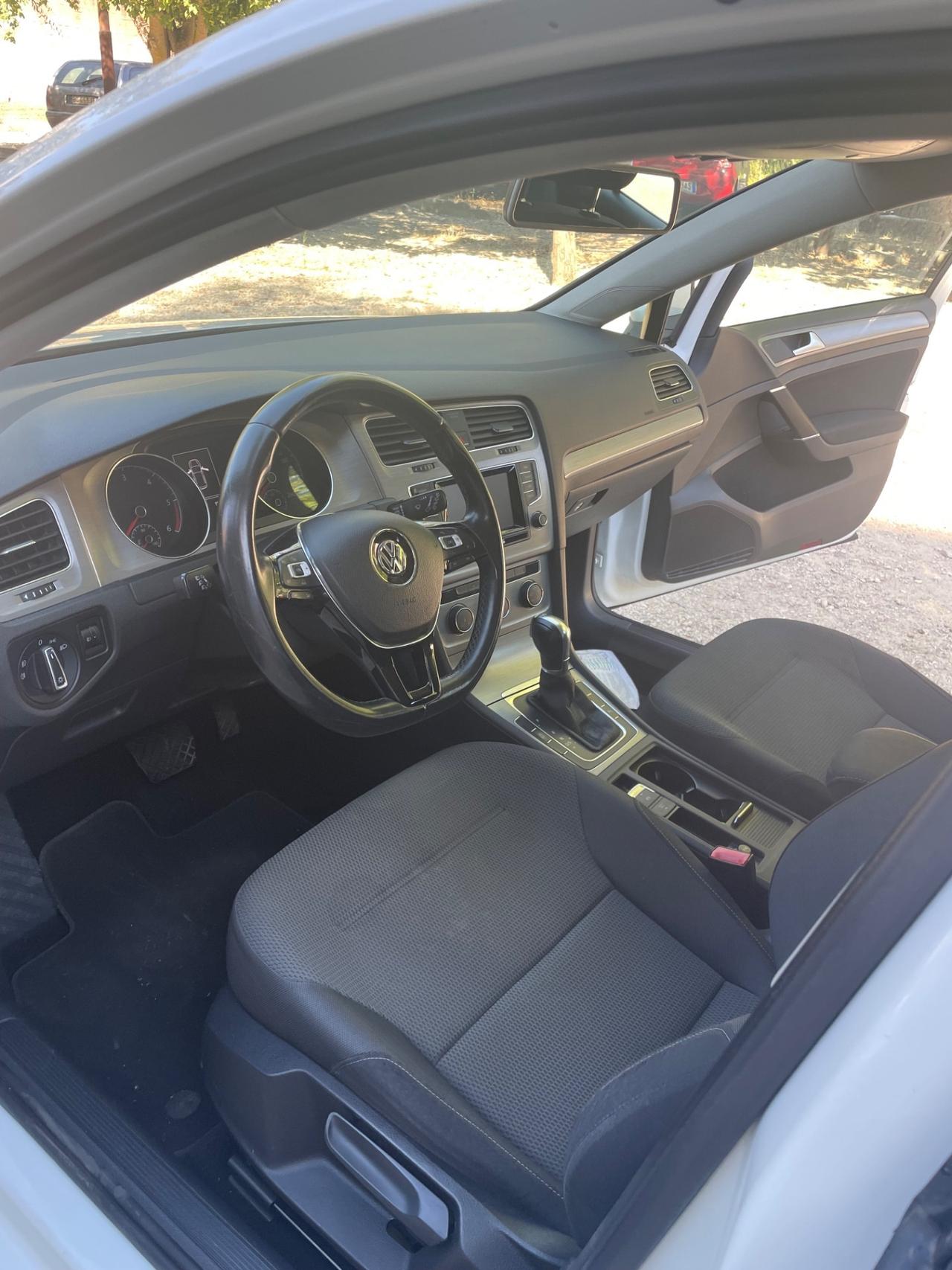 Volkswagen Golf 1.6 TDI DSG 5p. Comfortline BlueMotion Technology