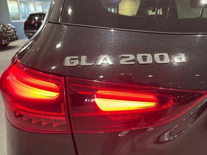 Mercedes-Benz GLA 200 d Progressive Advanced auto