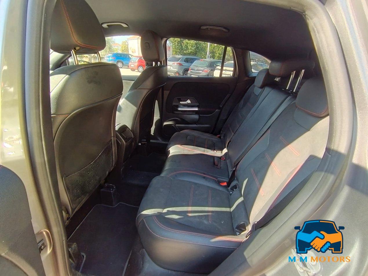 Mercedes GLA 180 d AMG Line Premium Plus auto