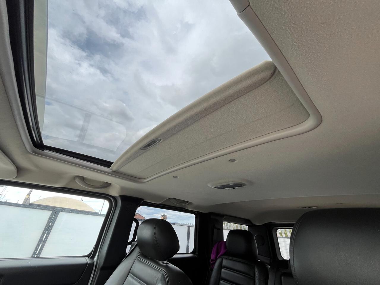 Hummer H2 6.0 V8 SUV