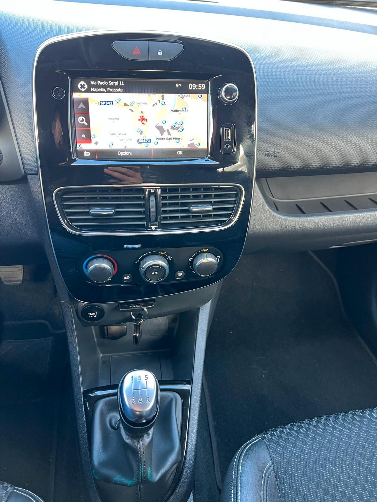 Renault Clio TCe 12V 90 CV GPL 5 porte Moschino Intens