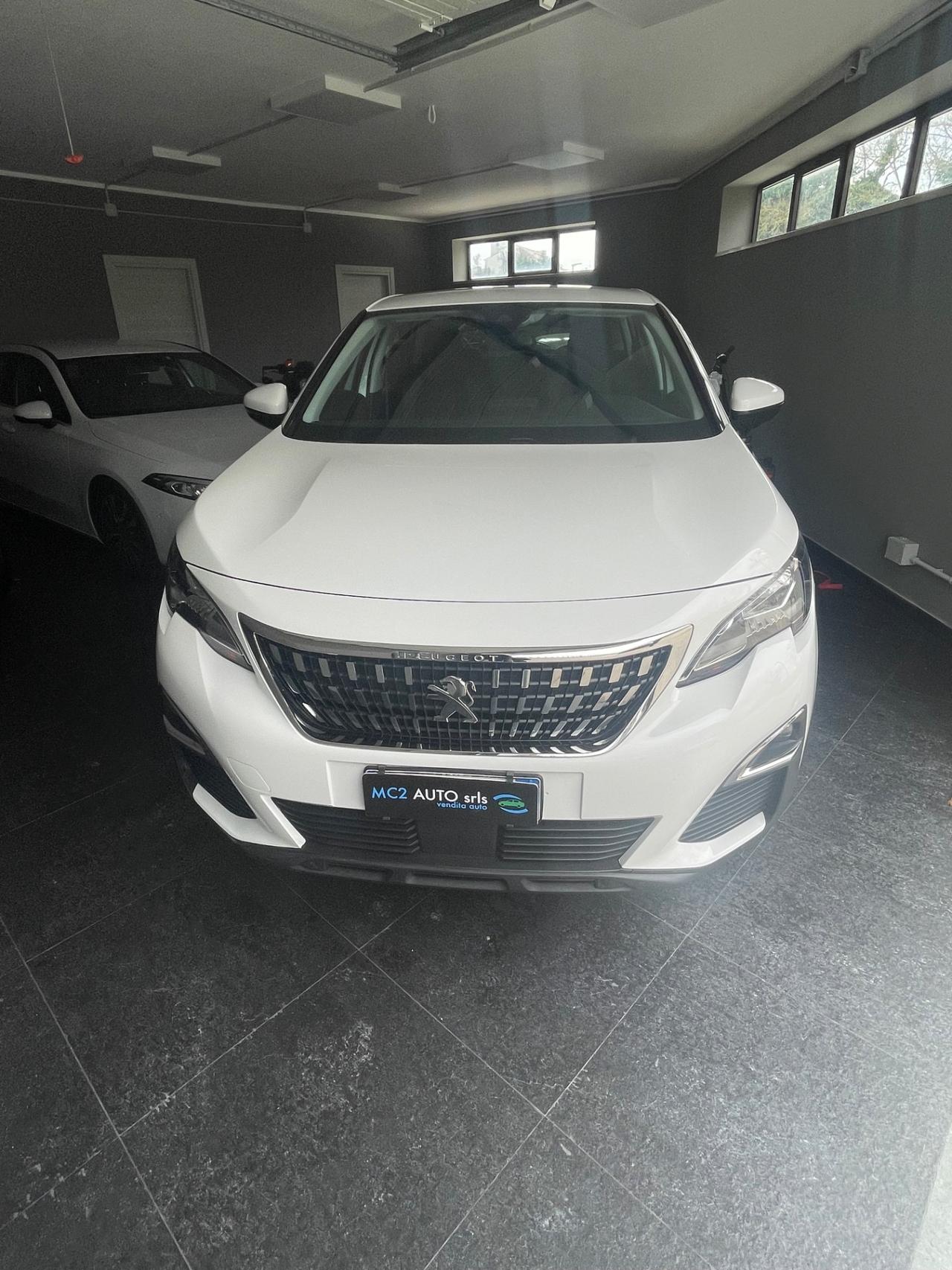 Peugeot 3008 BlueHDi 130 S&S Business