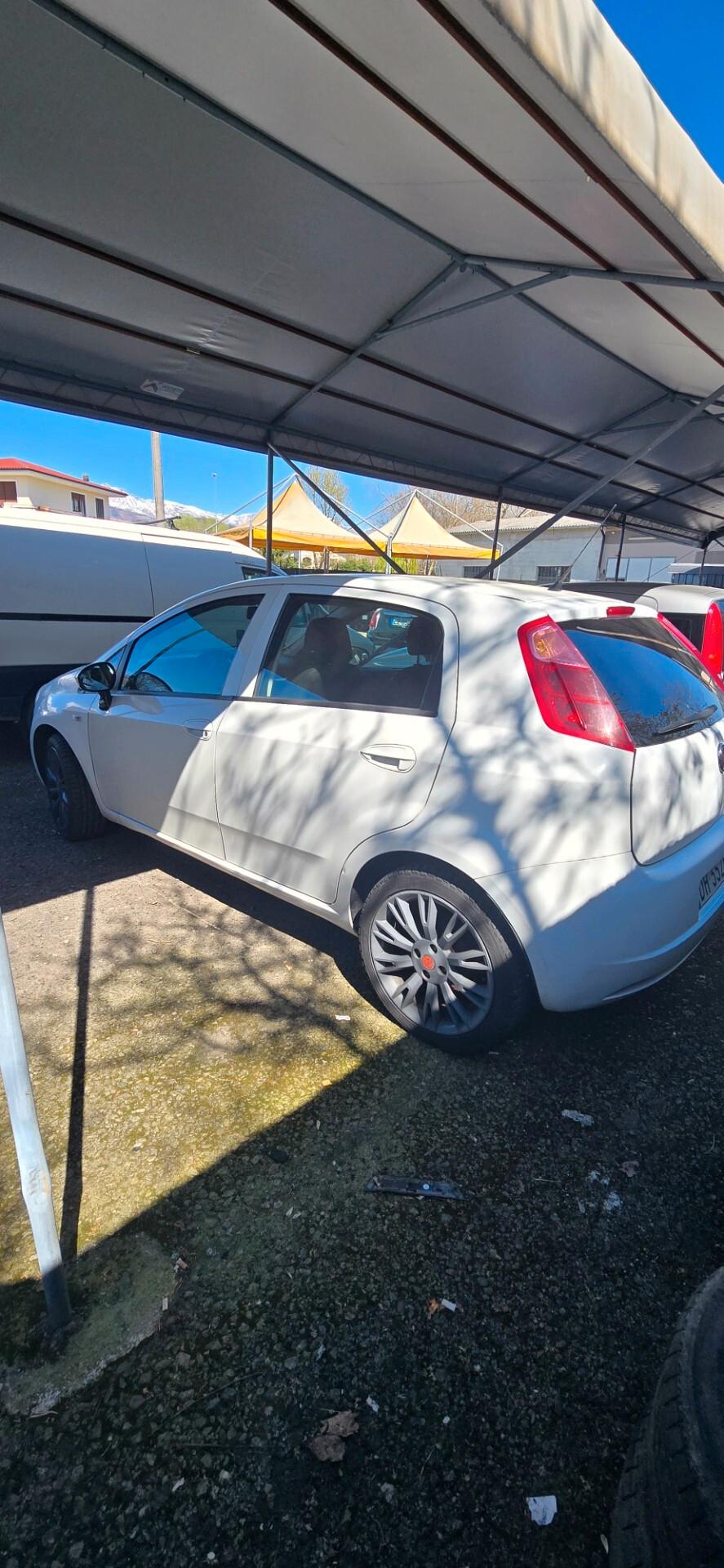 Fiat Grande Punto 1.3 MJT 75 CV 3 porte Active
