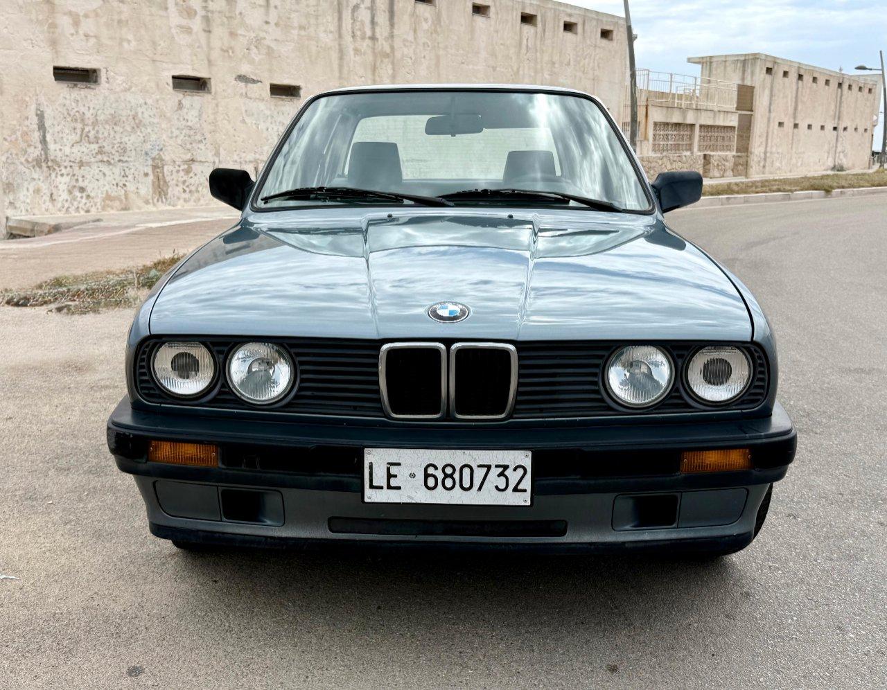 BMW 318 i