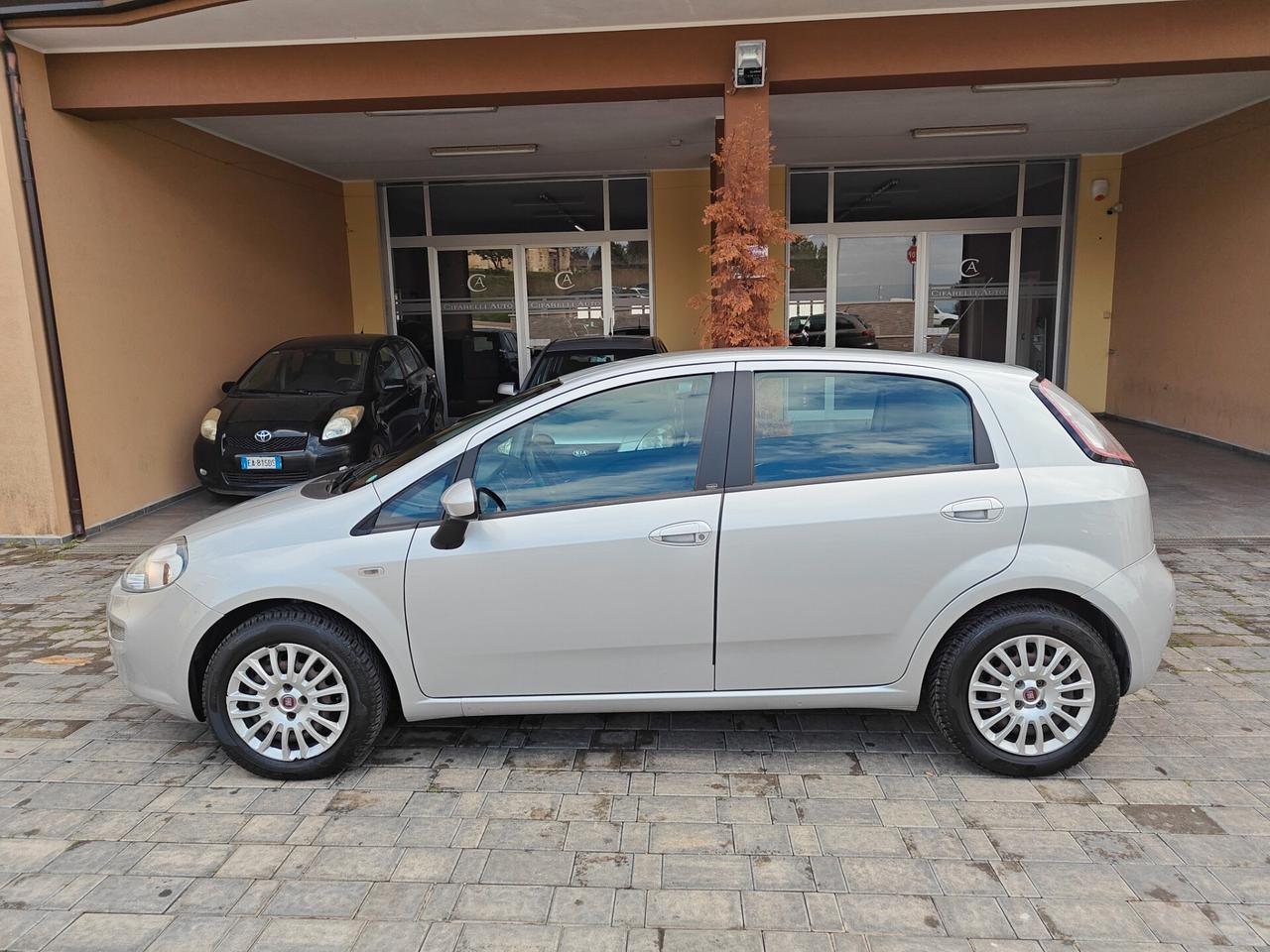 Fiat Punto 1.3 MJT II 75 CV 5 porte