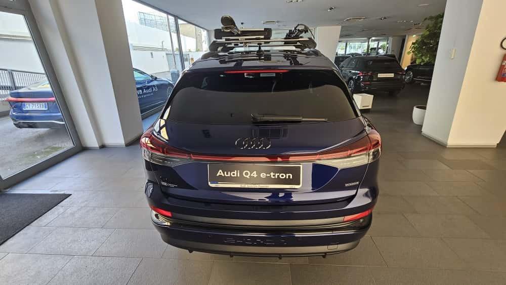 Audi Audi Q4 S line edition 45 e-tron quattro 210,00 kW